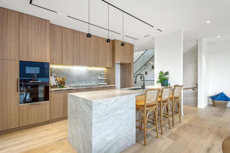 8A Serrata Place Browns Bay_10