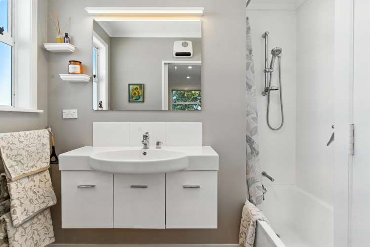 105 Hynds Road Gate Pa_8