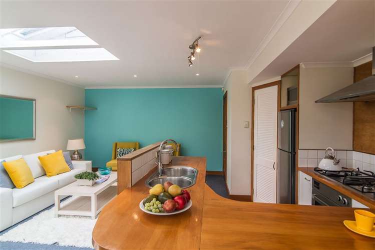 120 Hanson Street Newtown_13