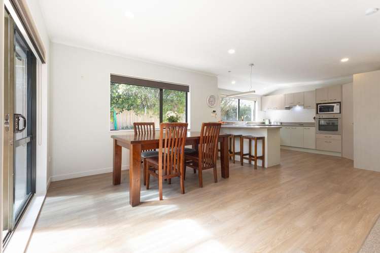 3 Leanne Way Waikanae Beach_6