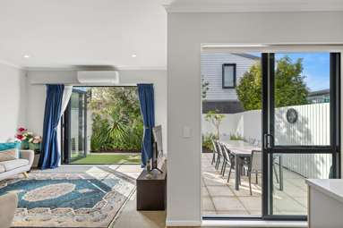 7 Whale Road_2
