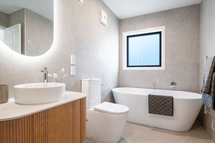 35 Churchouse Road Greenhithe_17