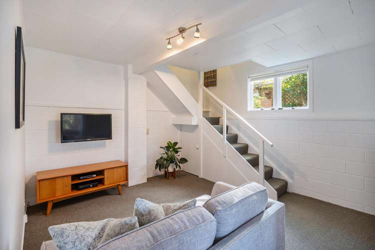 15 Ruarangi Road Mount Albert_21