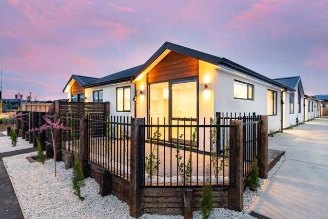 2/213 Gordon Road Mosgiel_1