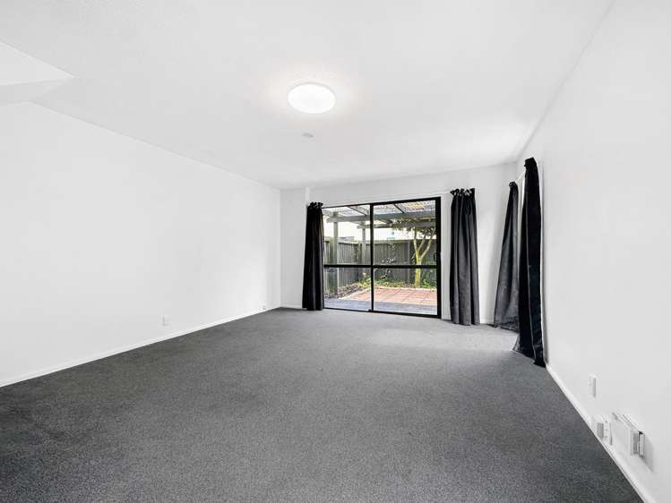 3/96 Poulson Street_4