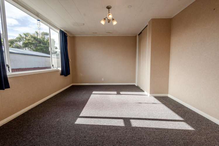 122 Sewell Street Hokitika_7