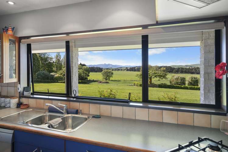 44 Limeworks Road Waikari_11