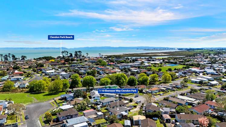 1/10 Ebenezer Way Clendon Park_13