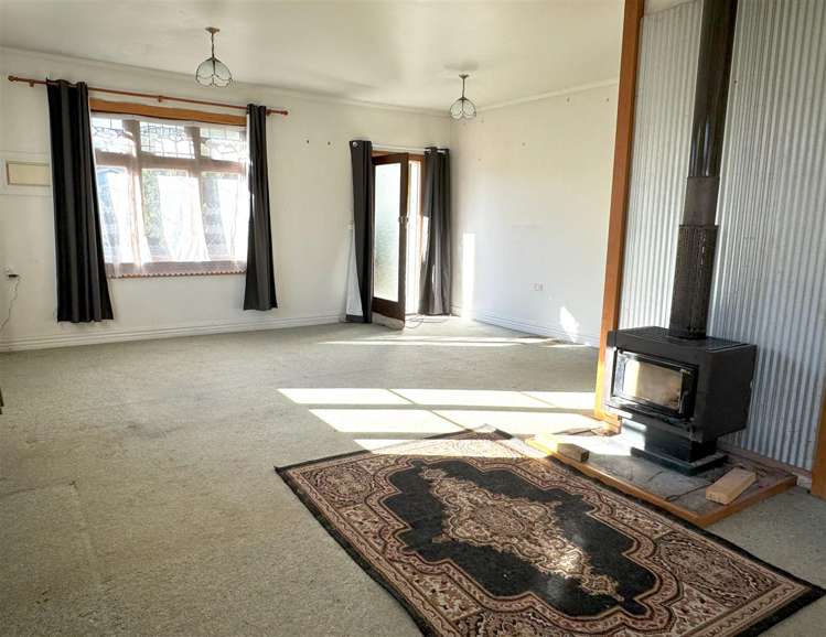 19 Inverness Street Dunollie_8