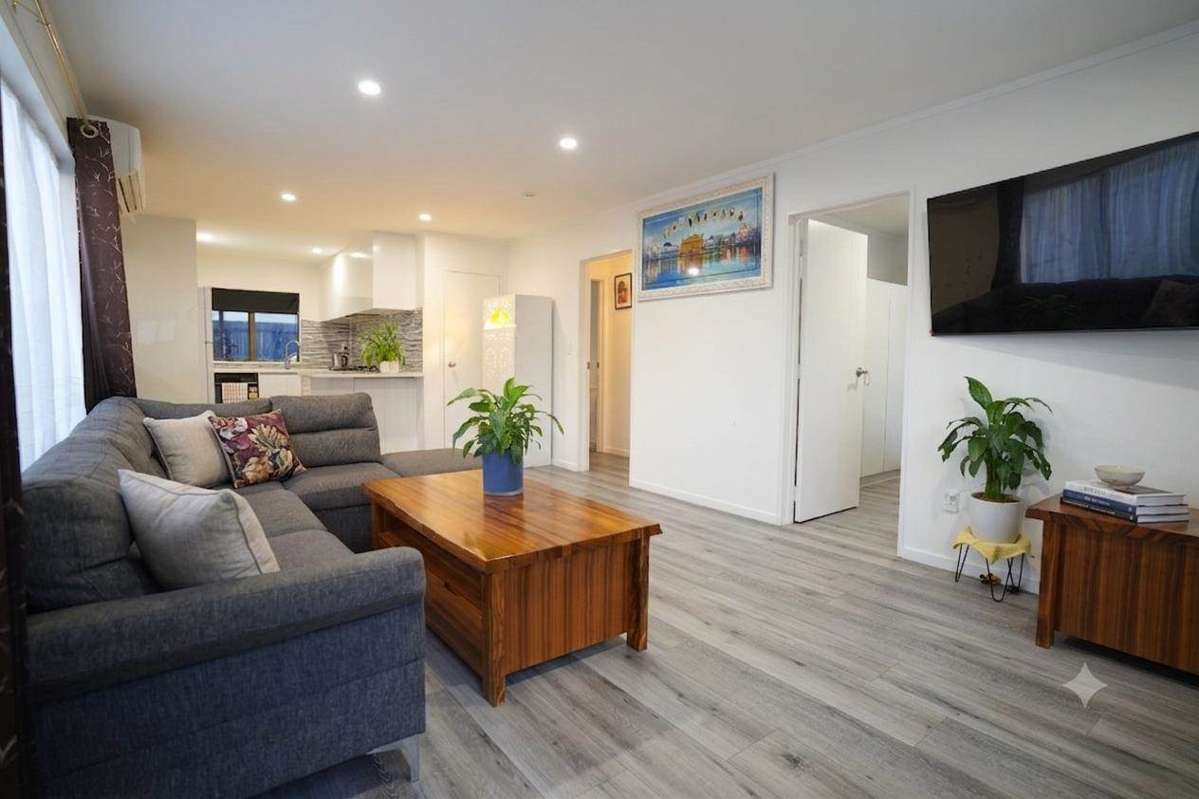8/25 Waterview Road West_5