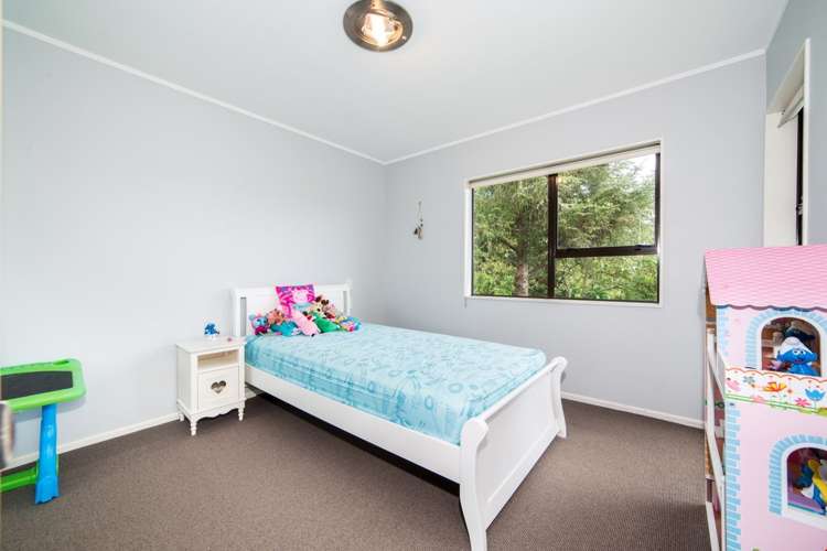 255 Okura River Road Okura_15