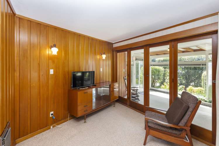 6 Rochford Place Bryndwr_11