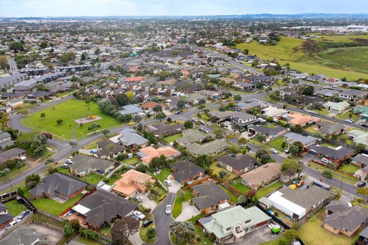 14 Brunswick Rise Mangere_11