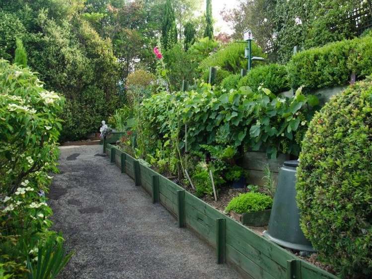 16 Athol Street Glenduan_6