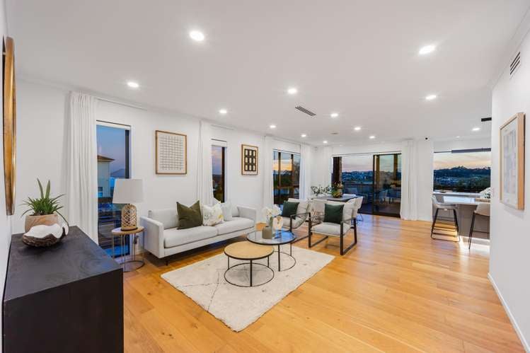 73 Headsail Drive Long Bay_3