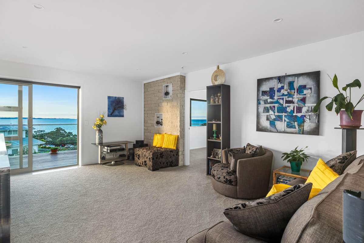 202 Vipond Road_2