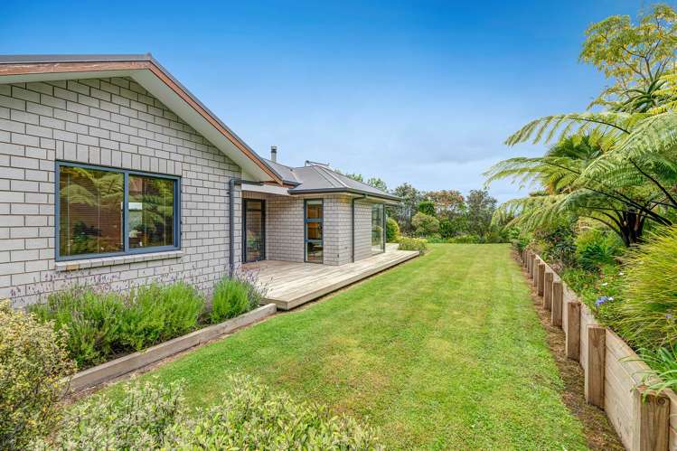 47 McCallum Drive Sandspit_18