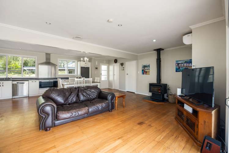 821 French Pass Road Karapiro_14