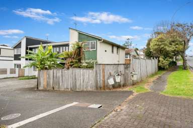 3/95 Balmoral Road_4