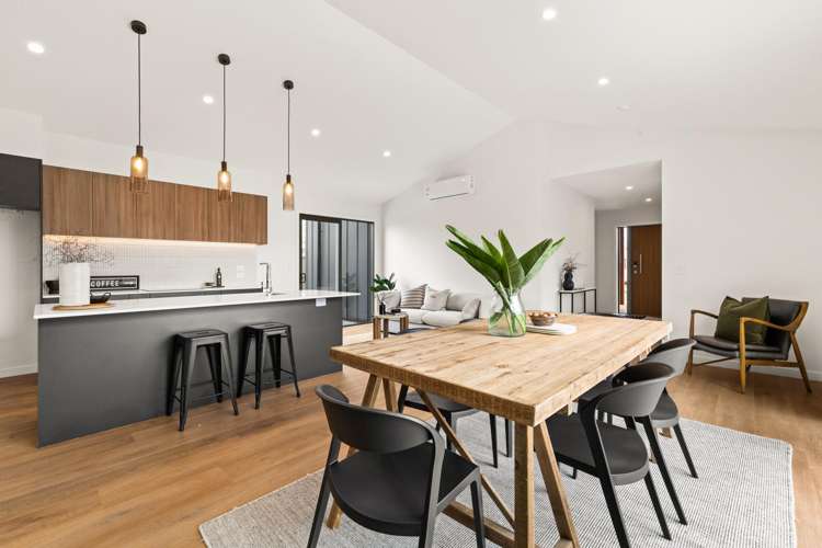 32 Matau Crescent Frimley_8