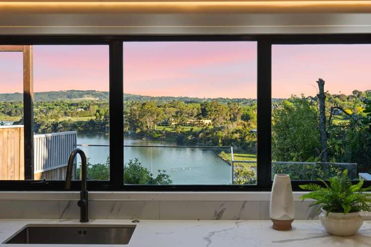 45 Pohutukawa Avenue Shelly Park_8