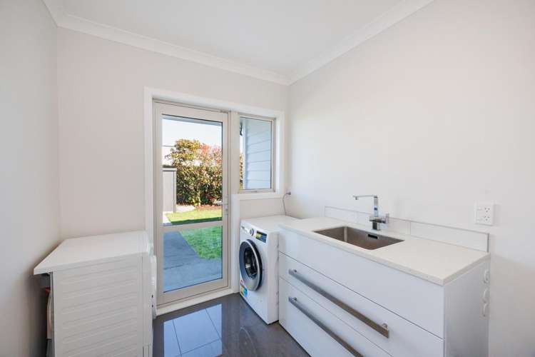 125 Ranfurly Road Feilding_23
