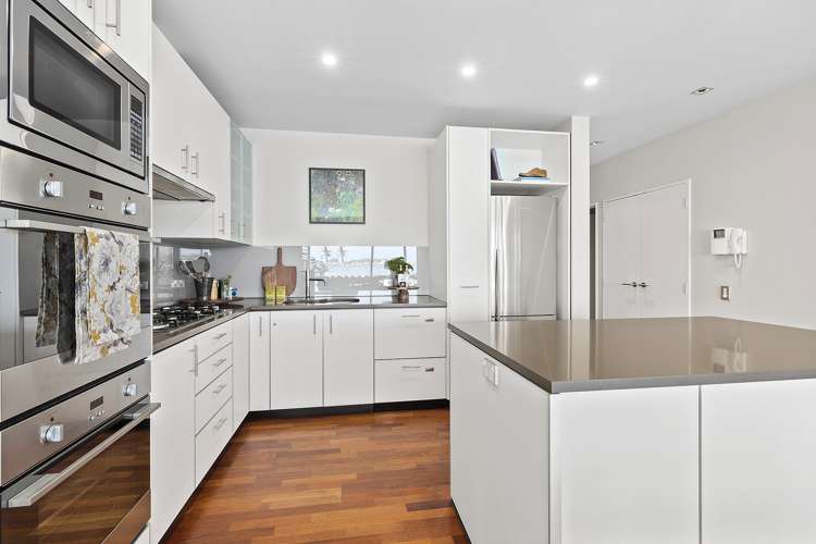 S407/326 Evans Bay Parade Hataitai_6