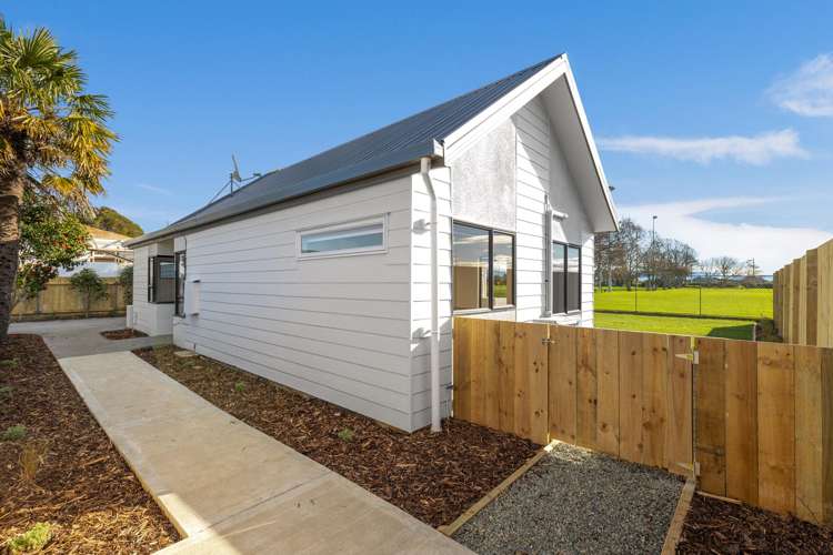 24 & 24A Gladstone Road Richmond_9