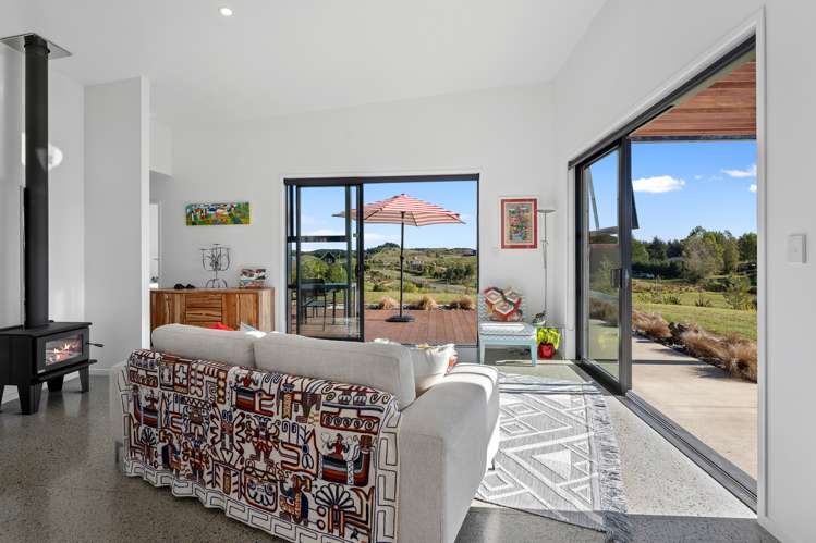 9 Kristin Place Manakau_11