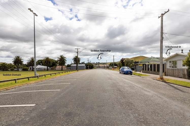 9 Redwood Street Seddon_15