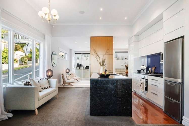 5 Moeller Street Mount Victoria_2