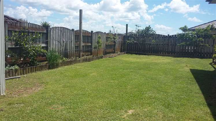 76 Village Park Drive Welcome Bay_9