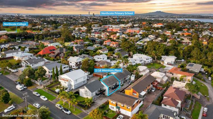 2/18 Wernham Place Northcote_14