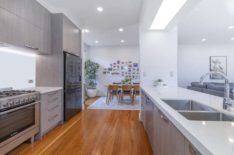 22 Kowhai Street Mount Eden_13