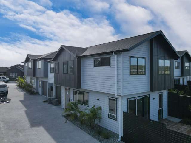 80F Tukutata Crescent Milldale_3