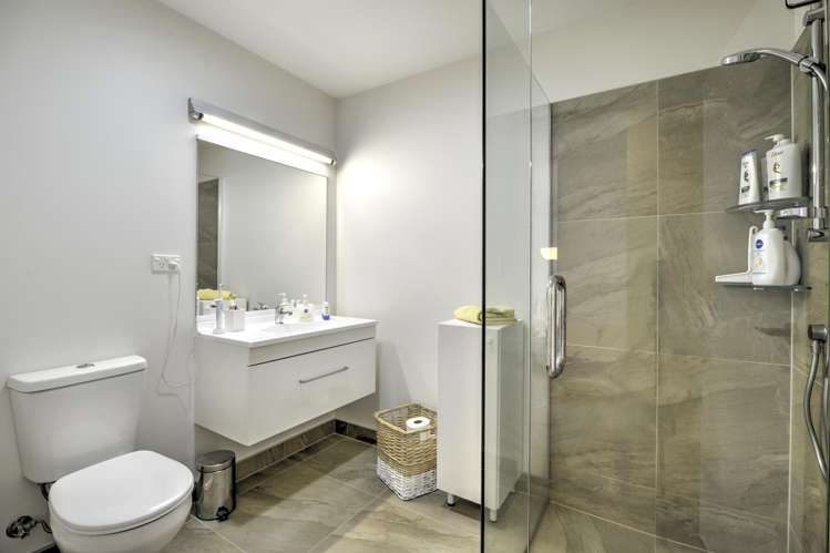 4 Ashmore Park Carterton_12