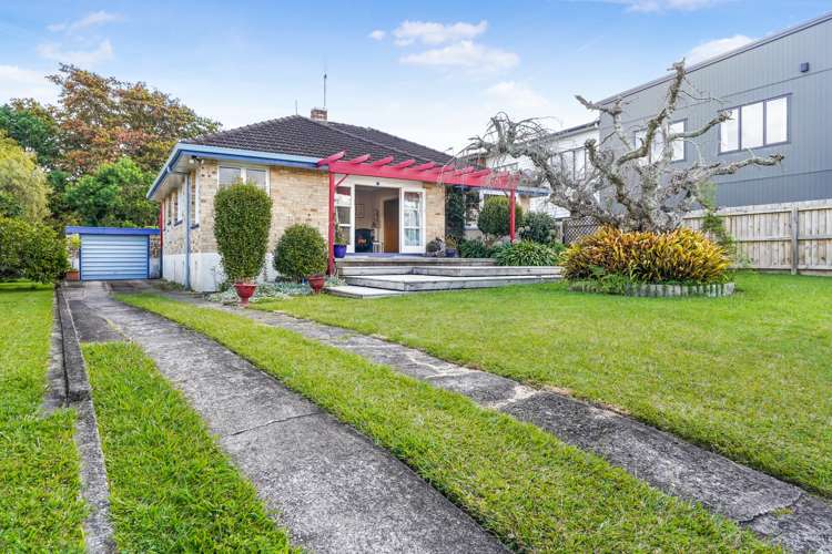 15 Kelvin Place Hamilton East_20