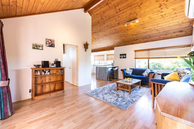 33 Bellbird Rise Murrays Bay_7