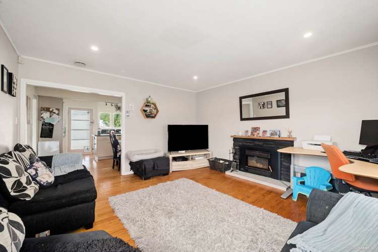 46 Lingfield Street Glenfield_11