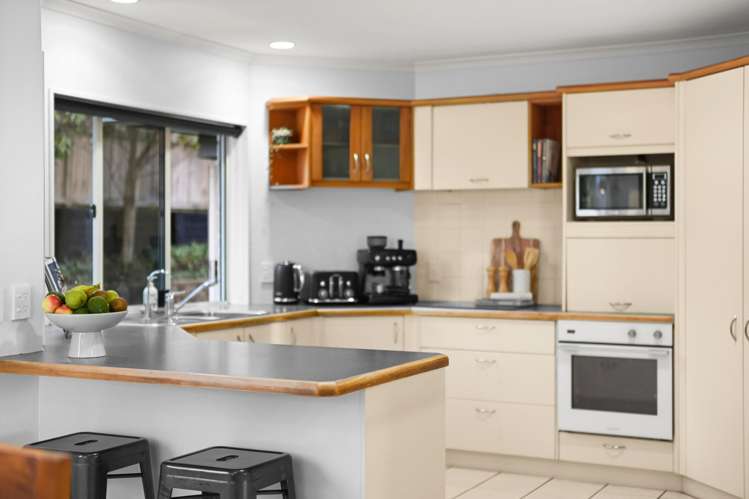 5 Strata View Western Heights_2