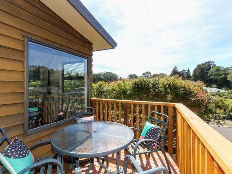 34 Roto Street Hurdon_23