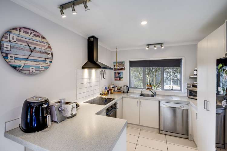 28 Mcnaughton Place Onekawa_6