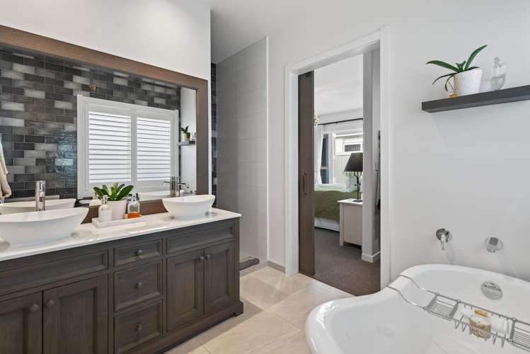 10 Mollisia Lane Papamoa Beach_13