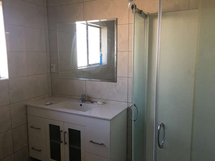 2/7 Huber Street Manurewa_12