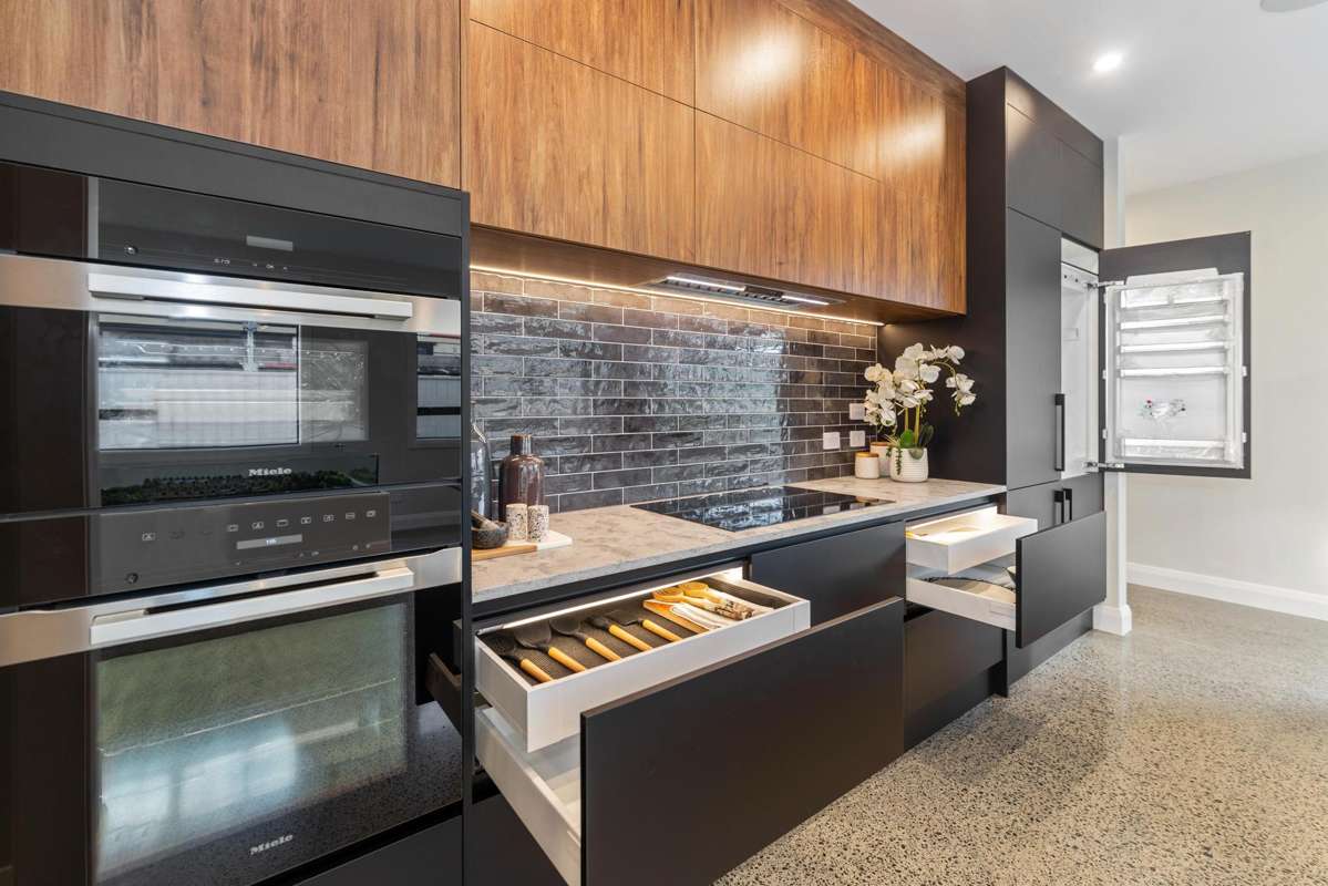 13 Croatia Avenue_4