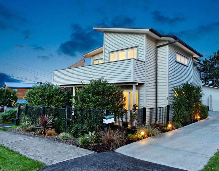 1/4 West Lynn Road Titirangi_1