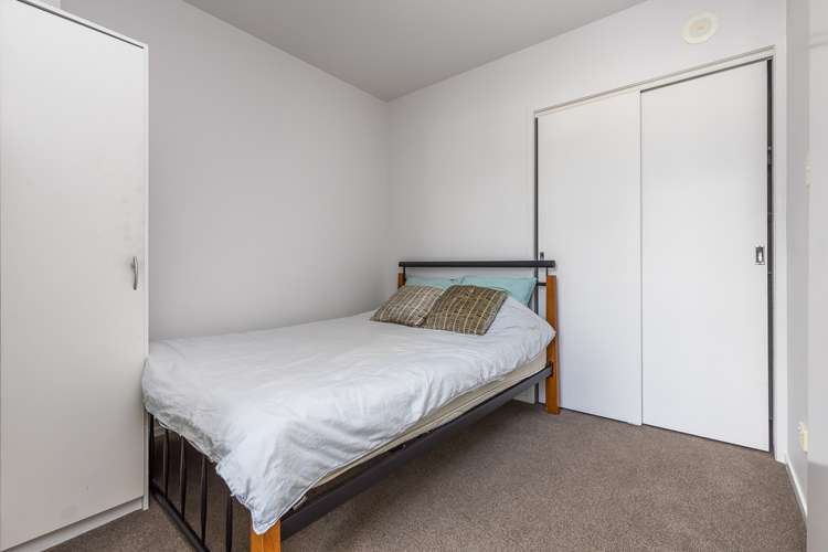 411/10 Flower Street Eden Terrace_11