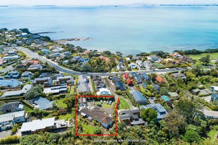 134 Beach Road Castor Bay_14