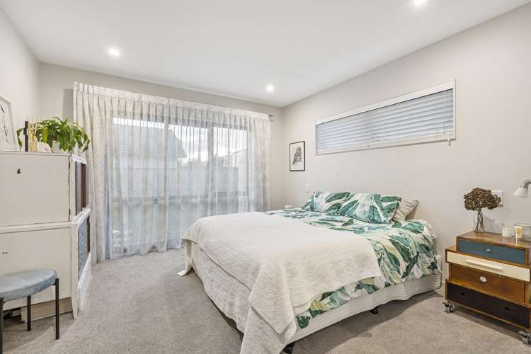 19 Andalusian Way Karaka_13