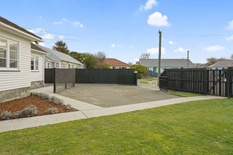 13 Aldersley Street Richmond_15